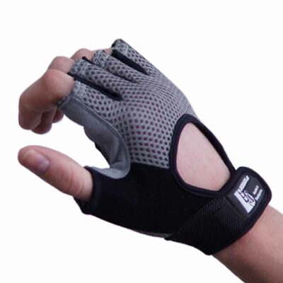 Gewichtheberhandschuhe Schwarz-Grau mit stabilem Handgelenkverschluss und atmungsaktiver Oberfläche.
