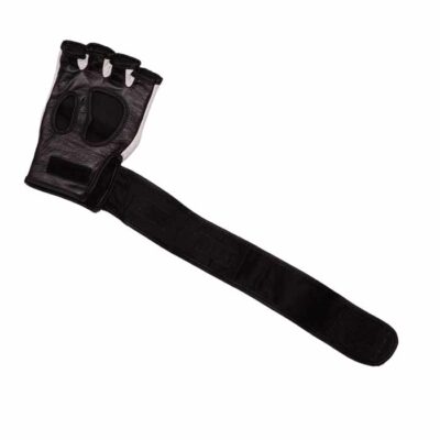 nahaufnahme des klettverschlusses der mma grappling handschuhe rot-schwarz aus leder.