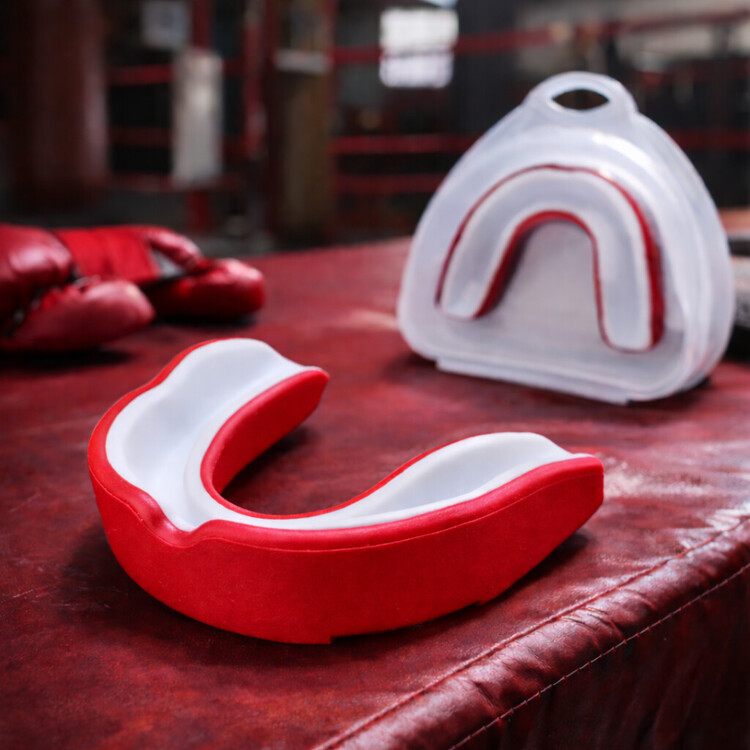 Alternative view of Zahnschutz - ShockGuard -Rot